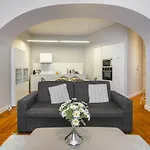 Whome Prime Living Great For D Nomads & R Workers Appartement *